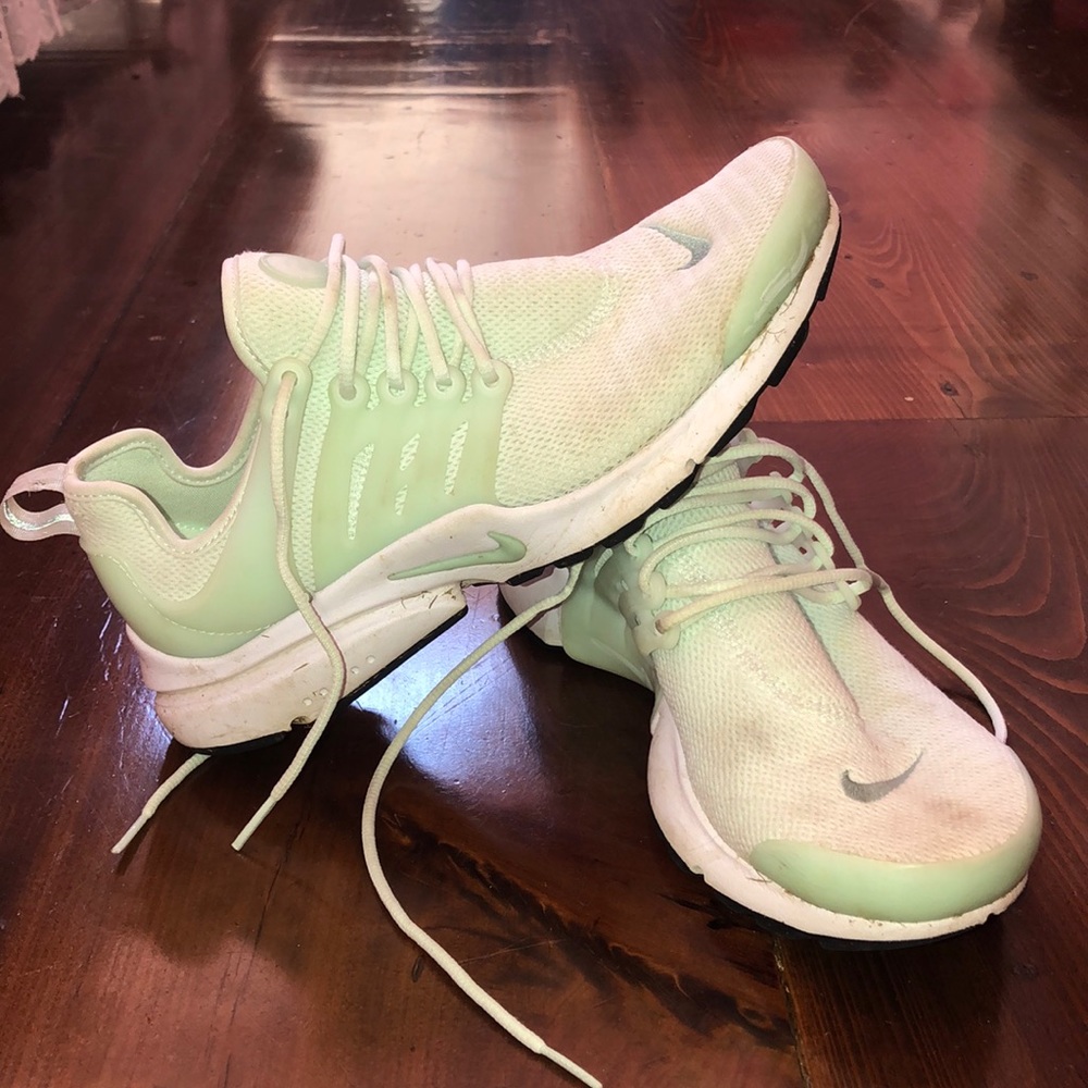 Nike Air Shoes